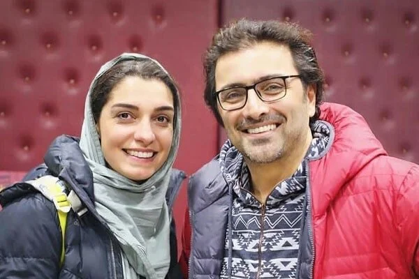 من بازیگر حکومتی نیستم خود حکومتم! | ۱۸ و ۱۹ دیدم بعضی‌ها دستکش و فندک داشتند و …| ببینید