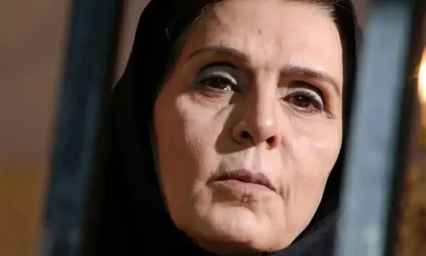 عکس آتلیهای عزت الله مهرآوران و آهو خردمند در میانسالی
