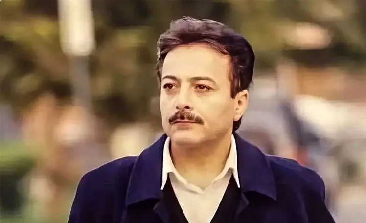 عکس| نگاهی نادر به عروسی شاهرخ و مهرو نیما + زندگی خواننده پیش از انقلاب/ همسر شاهرخ کیست؟ - تصویر شاخص