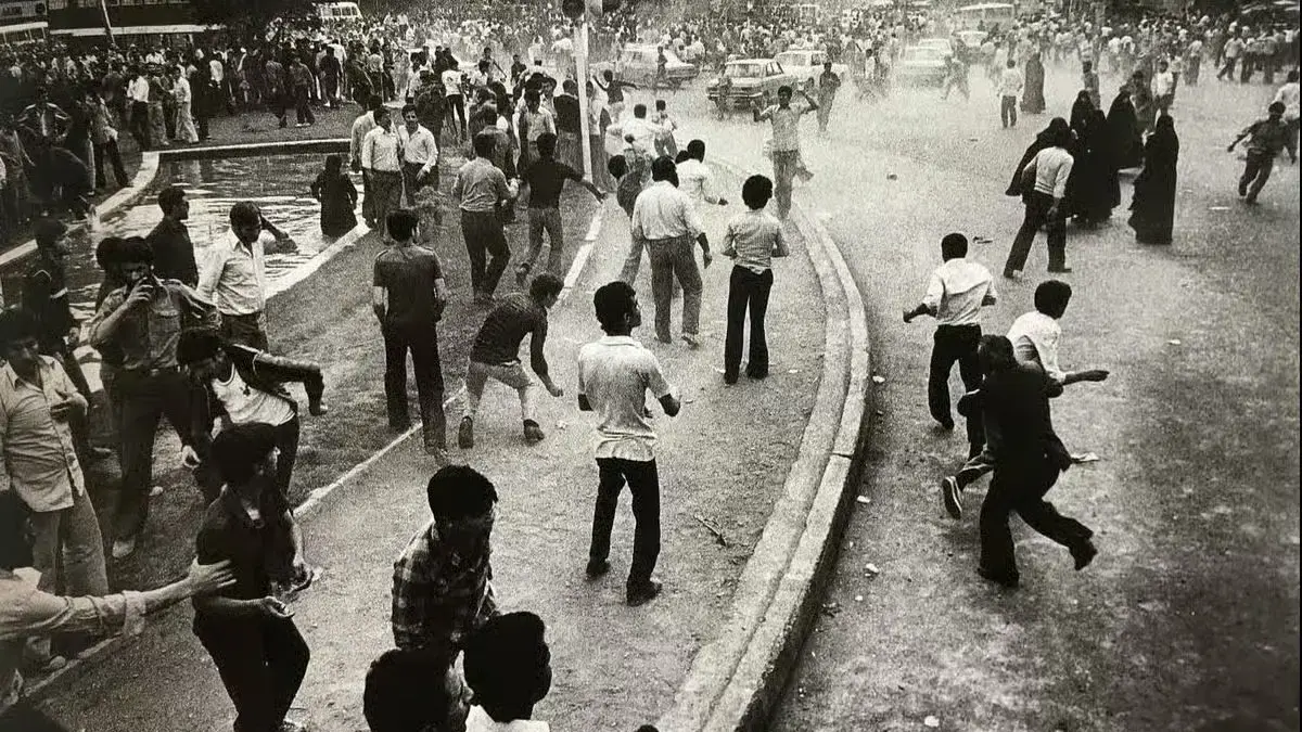 همه چیز درباره خرداد ۶۰ تهران در آتش و خون؛ روزی که بنی‌صدر از قدرت سقوط کرد!