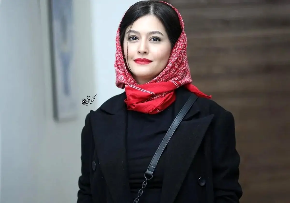 استوری| پردیس احمدیه برای محرم نوشت! - تصویر شاخص
