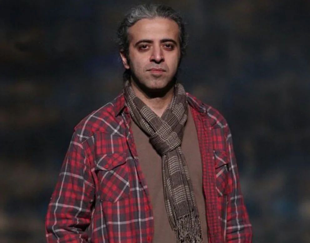 بیوگرافی ایوب آقاخانی