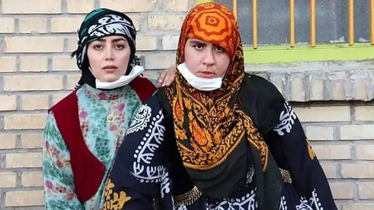 عکس| تصاویر دیده نشده از صهبا شرافتی ؛ «روناک» سریال نون خ با تیپ متفاوت در کردستان