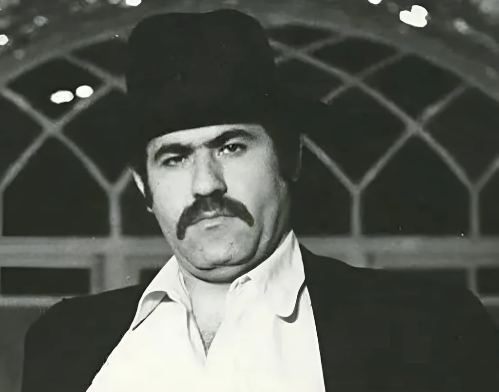 عکس جوانی عنایت بخشی 