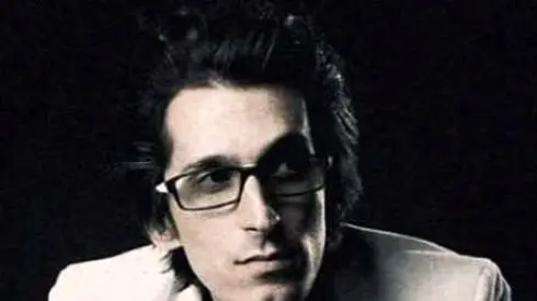 دانلود آهنگ باشکوه مرحوم مرتضی پاشایی و مهستی ؛ ” دنیا همینجوری نمیمونه همیشه” - تصویر شاخص