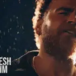 دانلود آهنگ جدید و باشکوه معین زد ؛” با هم روالش میکنیم/ قصه ی عشقمونو یه روز کتابش میکنیم”