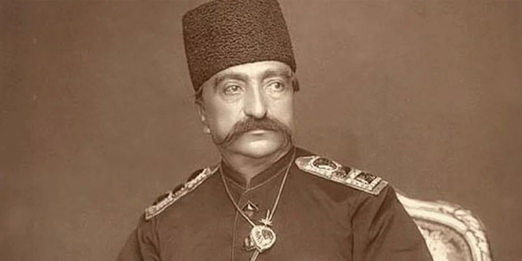 عکس| ناصرالدین شاه با عینکی فرنگی که شیفته‌اش می‌شوید - تصویر شاخص