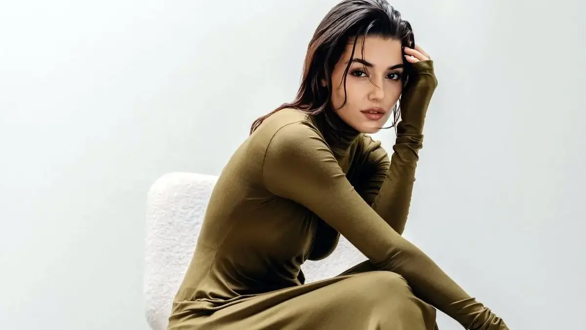 هانده ارچل دوباره خاله شد؟ / عکسی جذاب از خواهرش