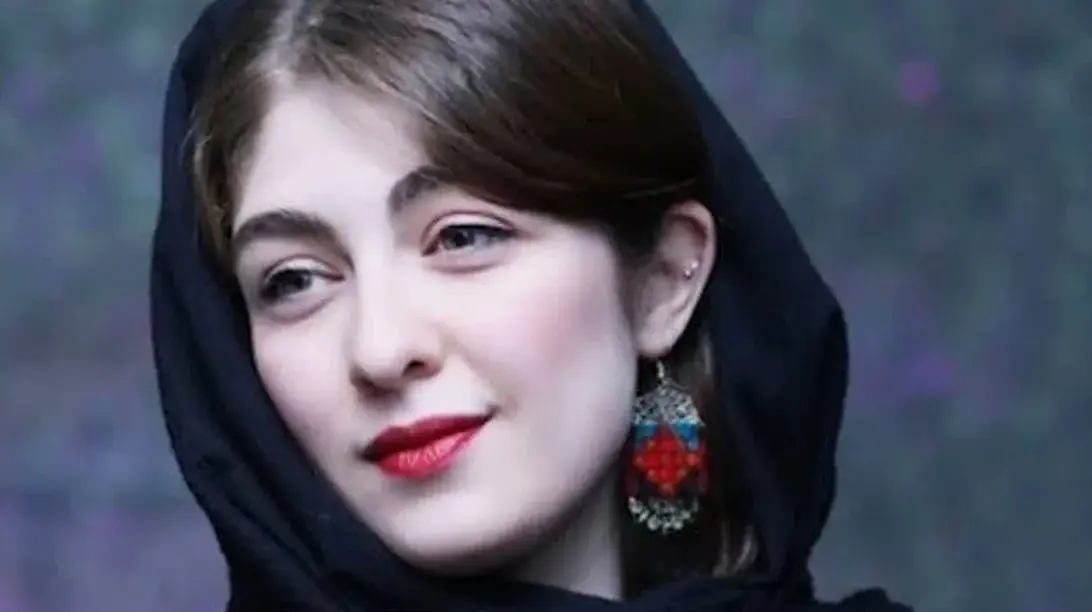 الیکا ناصری