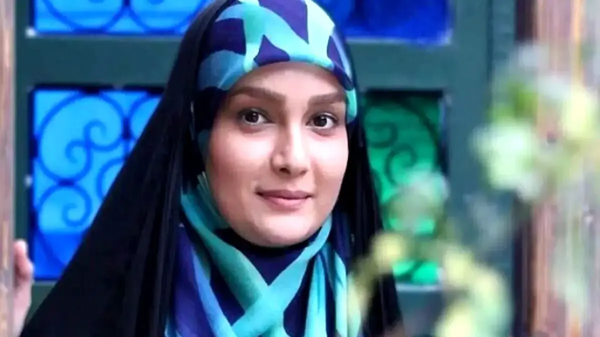 عکس دیده‌نشده از مژده خنجری مجری محبوب و محجبه صدا و سیما در کنار همسر چهار شانه اش