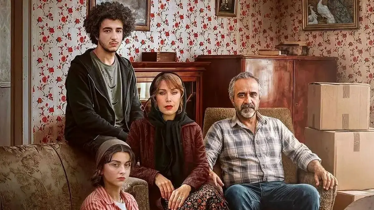 بیوگرافی مختصر و بدون سانسور بازیگران سریال گل سنگ