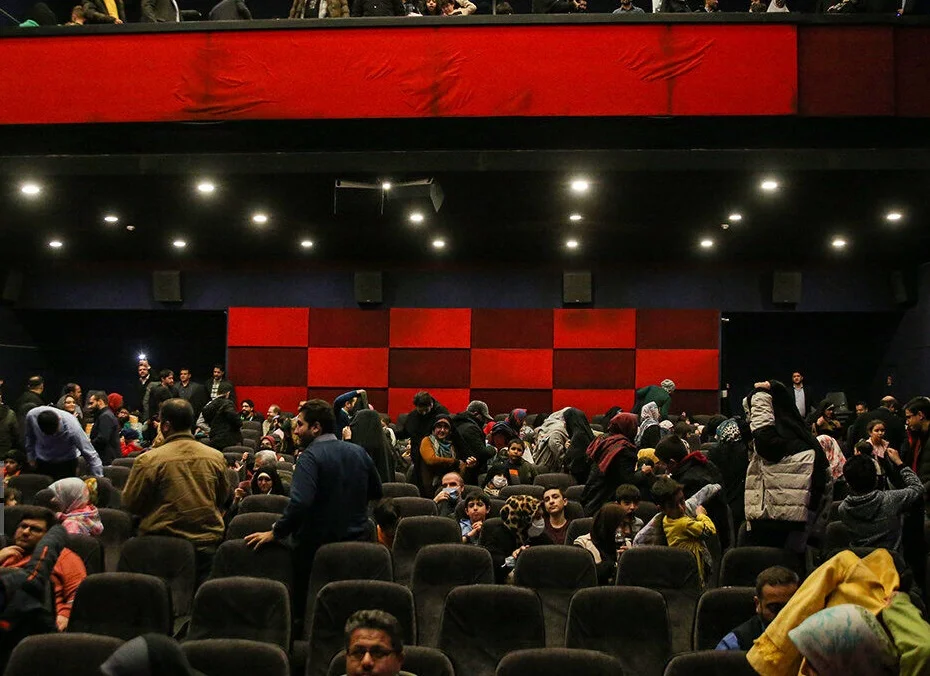 کاهش 6 میلیاردی درآمد سینماها در هفته پایانی خرداد