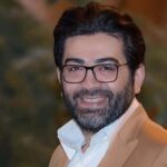 واکنش غم‌انگیز فرزاد حسنی به درگذشت ناگهانی مجری محبوب صدا و سیما